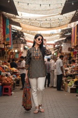 Bazaar Street Look