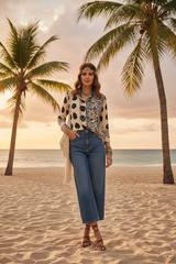 Model - Beach Resort Boho Look