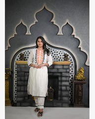 Off-White Aari Pathani Set