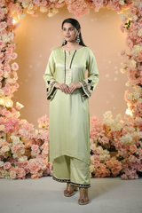 Pista Kurta - Front