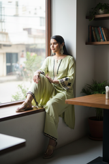 Pista Kurta - Window