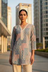 Tunic Close-up - Outdoor